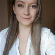 Ragazza con esperienza in scuola privata, offre lezioni di Inglese e Slovacco in conversazione e ascolto per ragazzi e adulti a Reggio Calabria